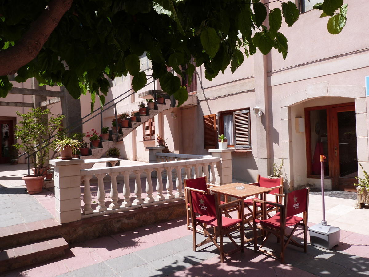 Ca L'Amadeu Hotel Vilanova de Escornalbou Exterior photo